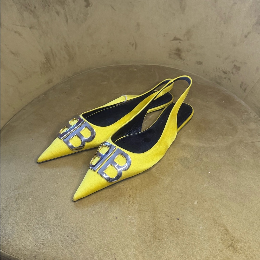 Balenciaga Yellow Slingback Sandals Brand new size 37.5